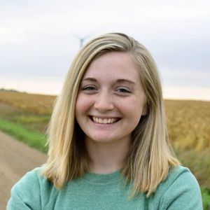 Meet your Posher, Dana